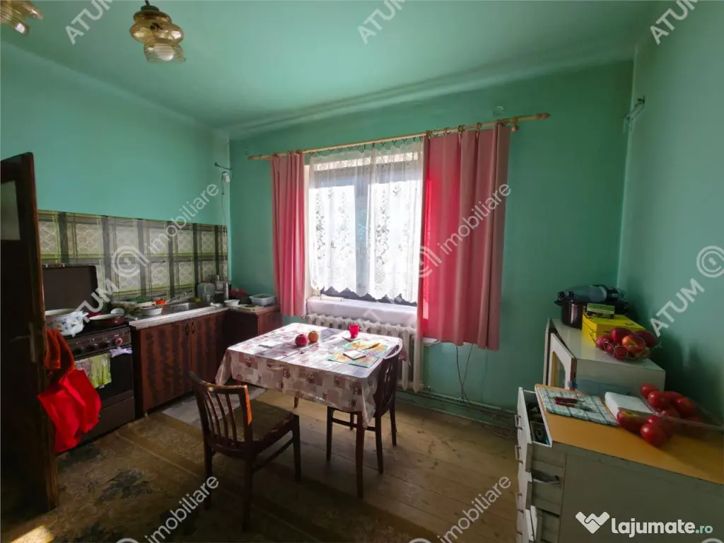 Casa cu 2 camere si gradina 600 mp in Sibiu zona Turnisor 