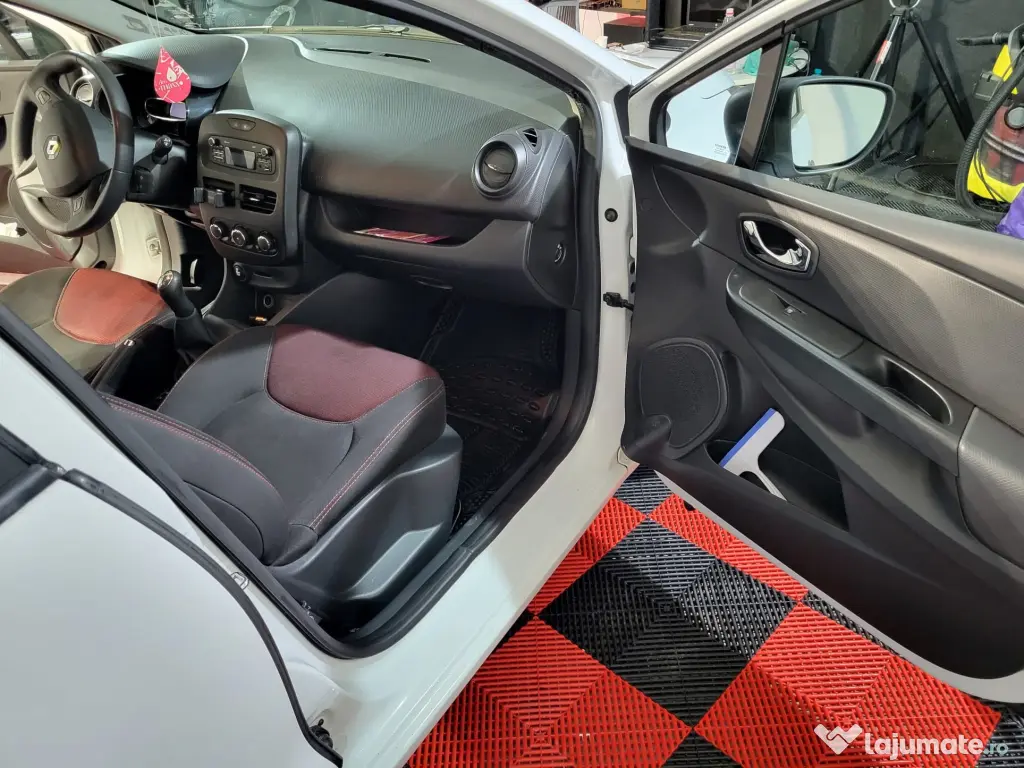 Renault Clio 1.2 Estate 