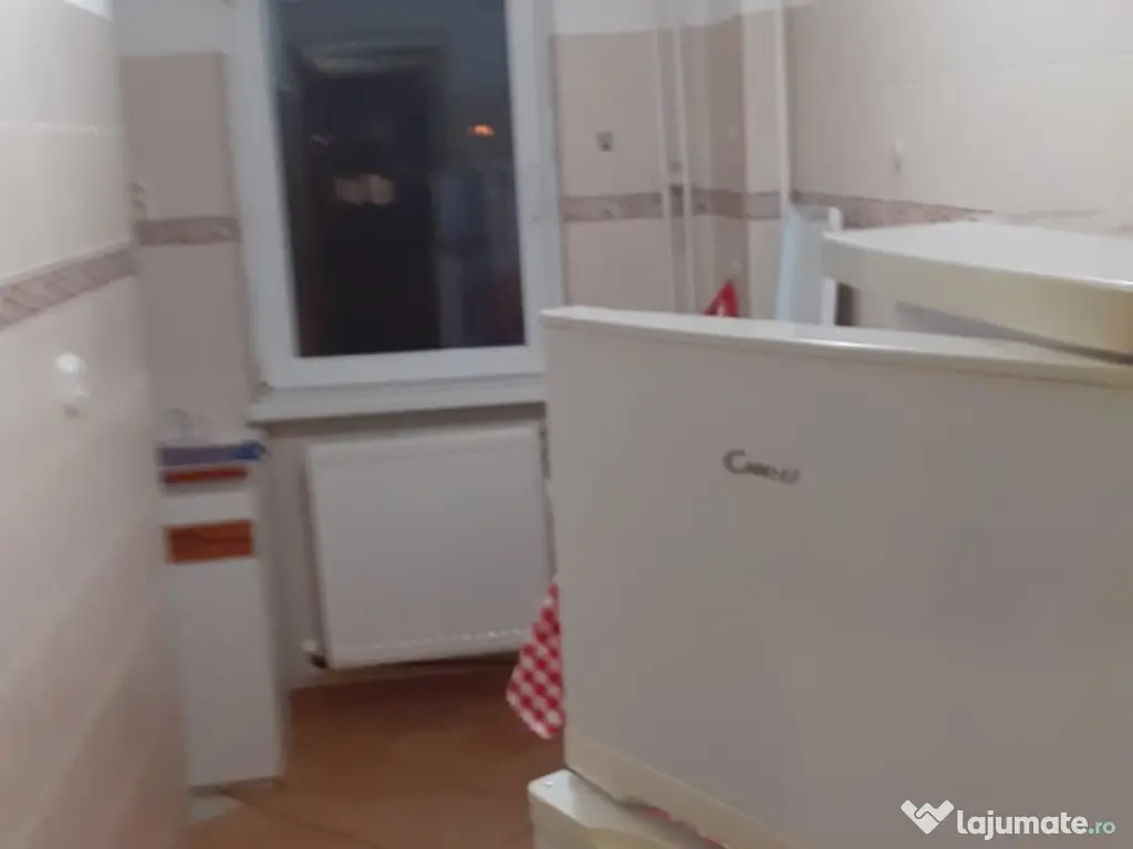 Închiriez garsonieră zona Ploiești Vest 