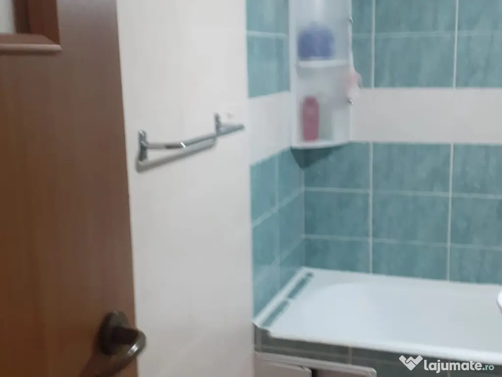 Închiriez garsonieră zona Ploiești Vest 