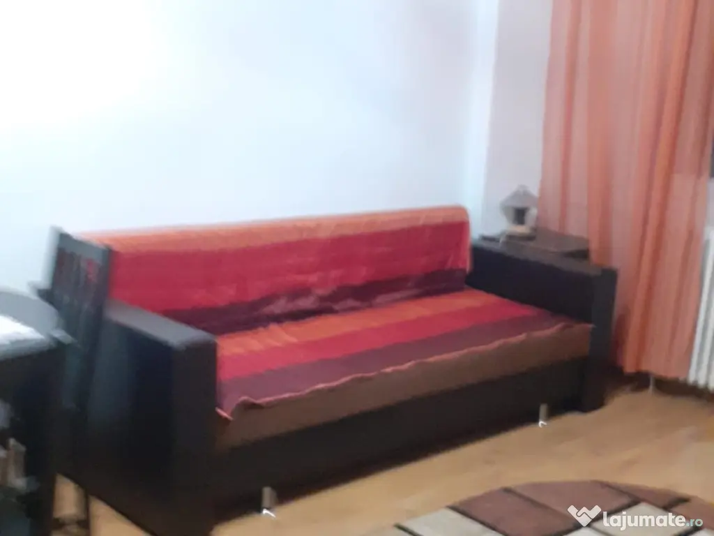 Închiriez garsonieră zona Ploiești Vest 