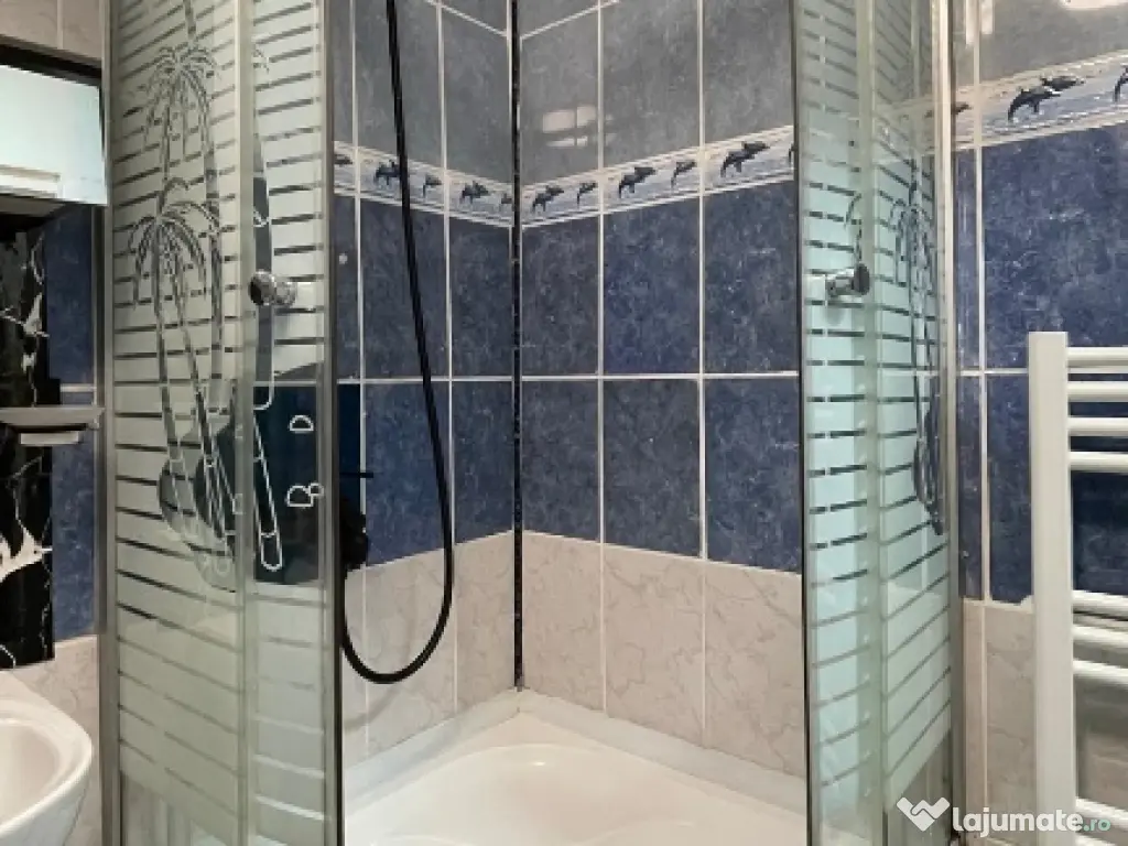 închiriez garsoniera pe1,5 ani 