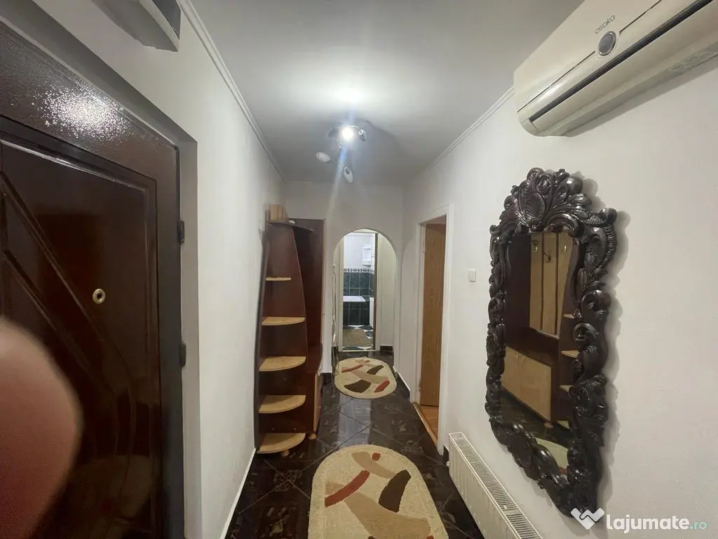 inchiriez apartament 3 camere Gaesti/Dambovita