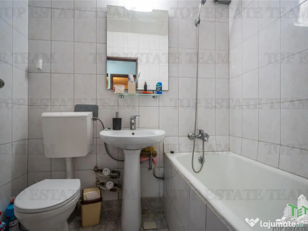 Apartament 3 camere, Titan, Ozana 