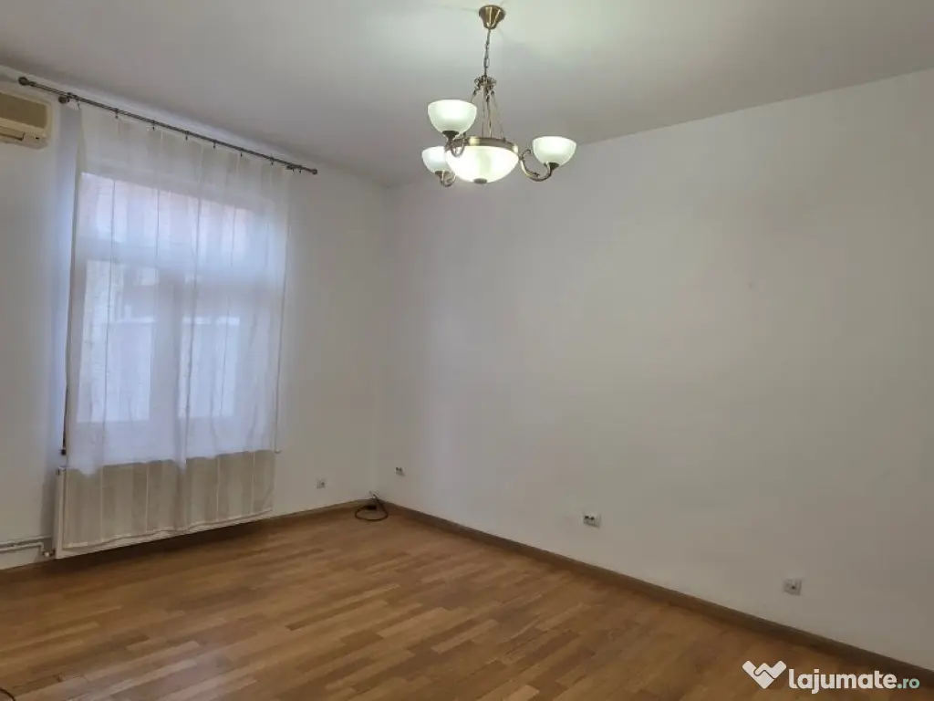Vila 150mp utili, zona centrala si linistita - ideal birou sau locuinta 