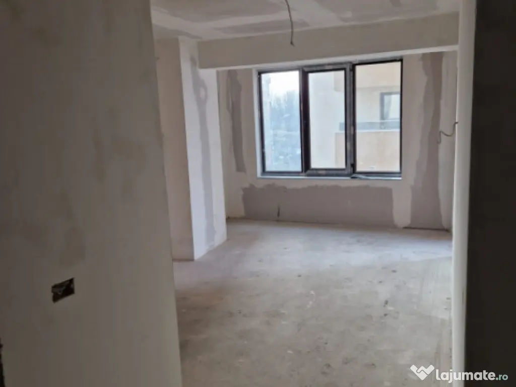 Apartament 3 camere, 2 bai, 90.31 mp, zona George Enescu 