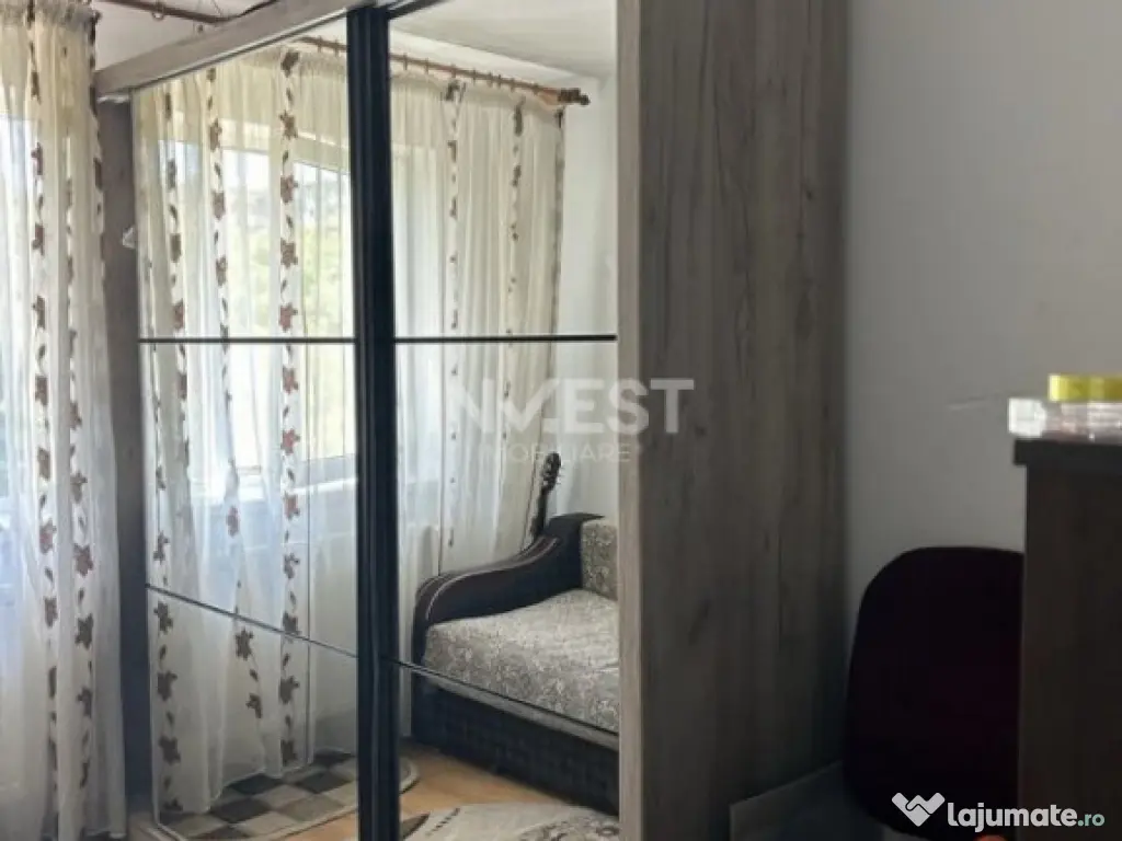 Apartament de vanzare 3 camere, zona Pacurari, Iasi 