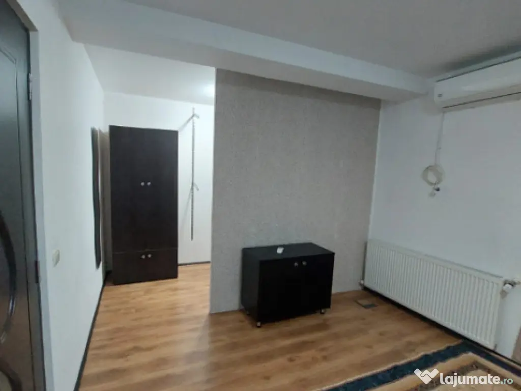 Casă de închiriat | 3 Dormitoare | Pet Friendly | Miroslav