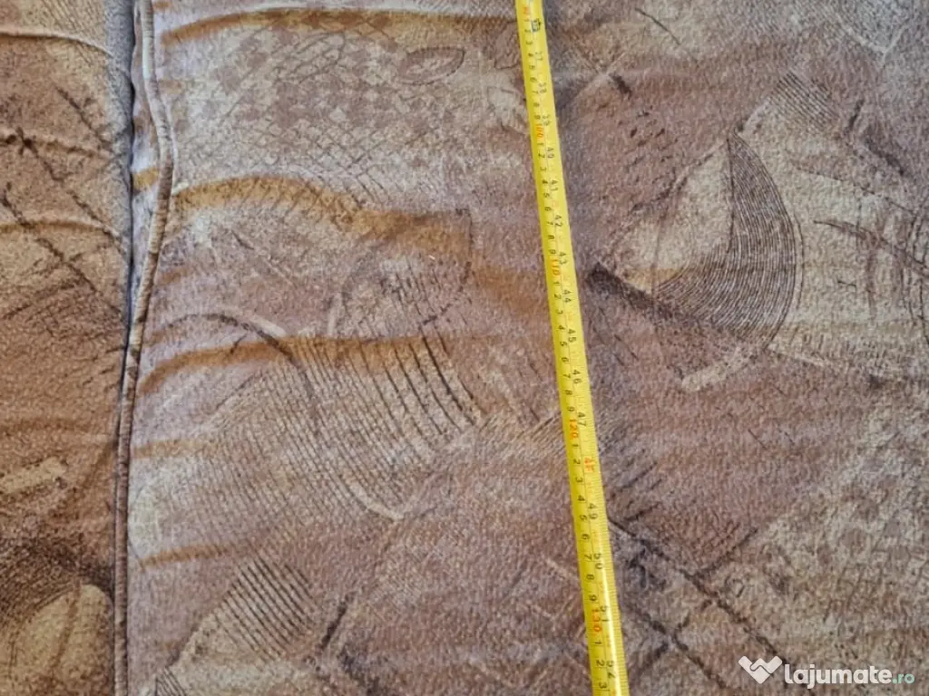 Vand set canapea extensibila cu 2 fotolii din piele si material textil. 