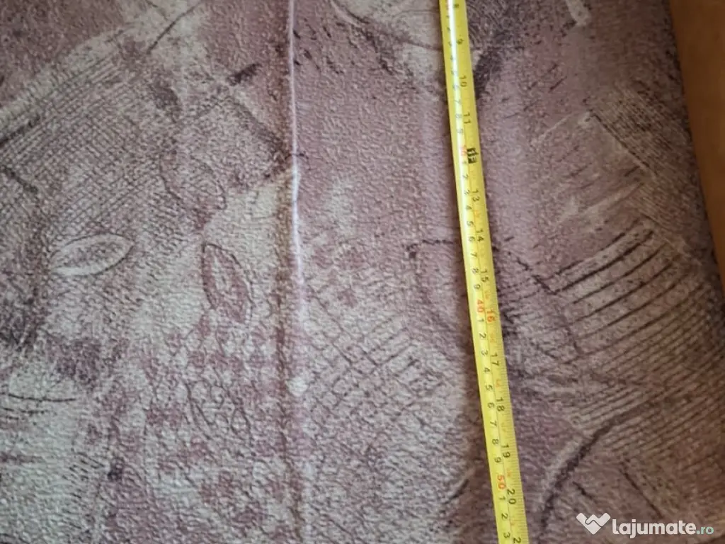 Vand set canapea extensibila cu 2 fotolii din piele si material textil. 