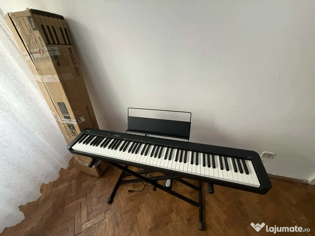 Vând pian digital Casio CDP-S100, în stare perfectă, folosit rar 