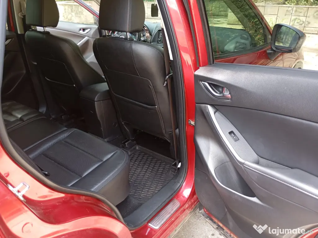 Vând Mazda cx5 2014
