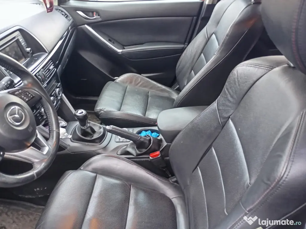 Vând Mazda cx5 2014