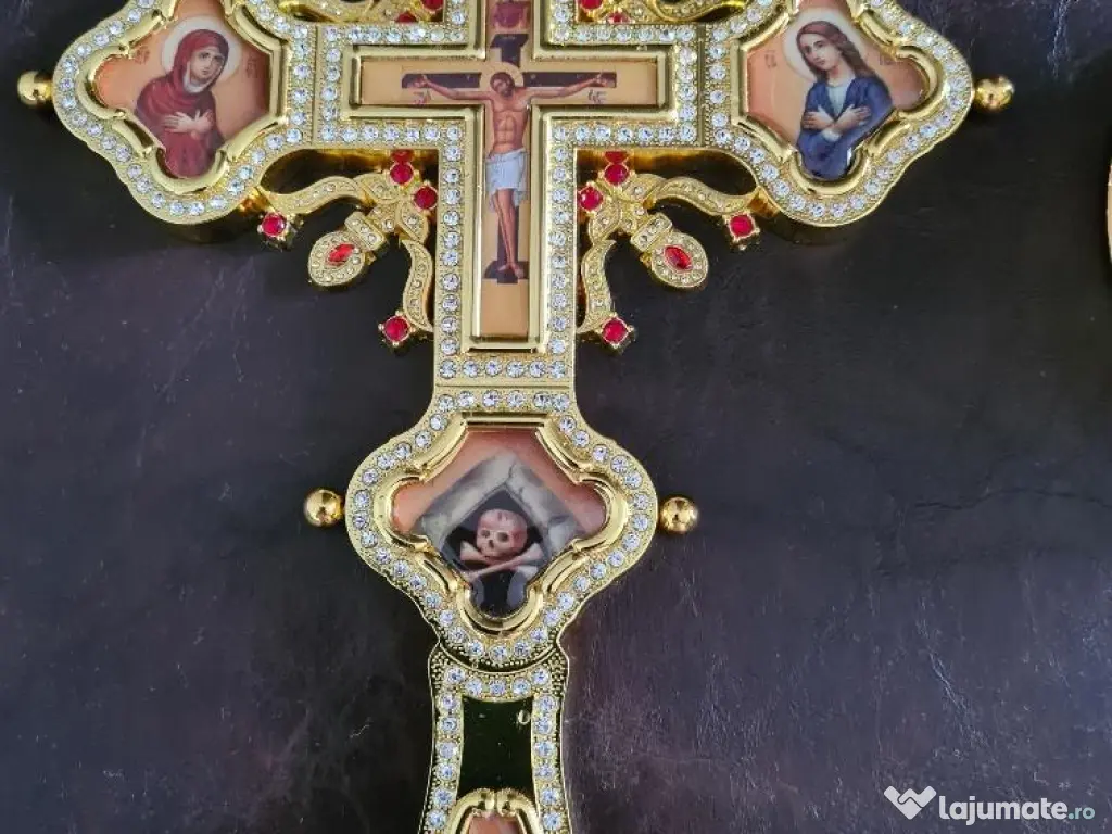 Cruce Metal Binecuvantare,cu Postament pentru Masa Altarului Relief 3 D