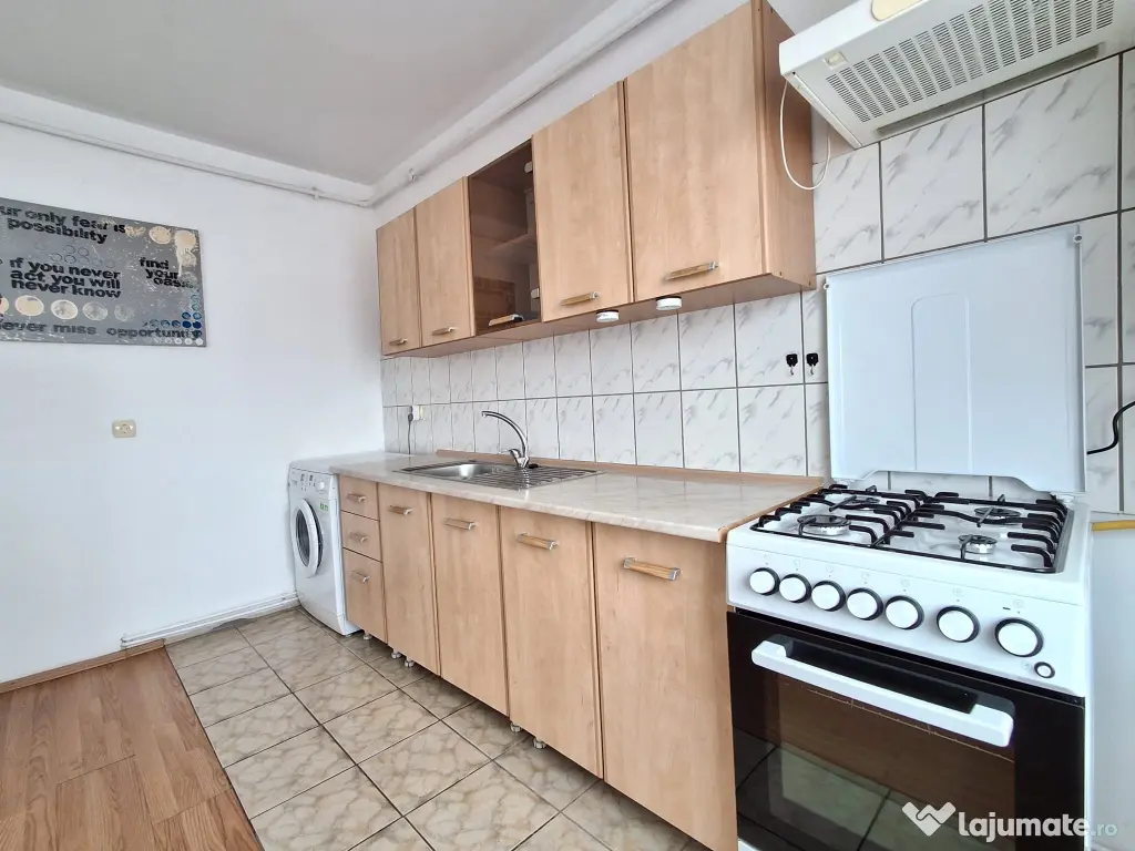 Inchiriez apartament 2 camere 