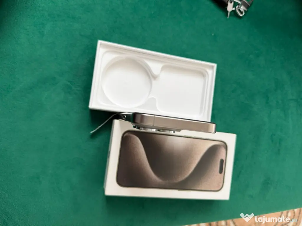 iPhone 15 pro 256 Gb 