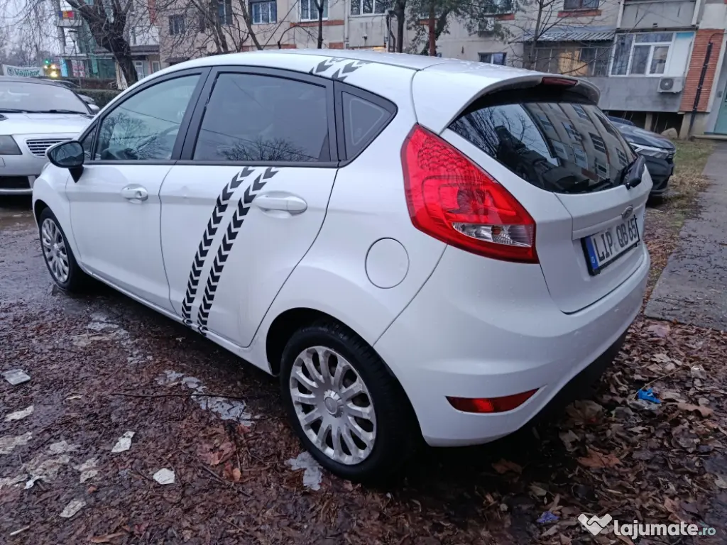 Ford Fiesta 2011 