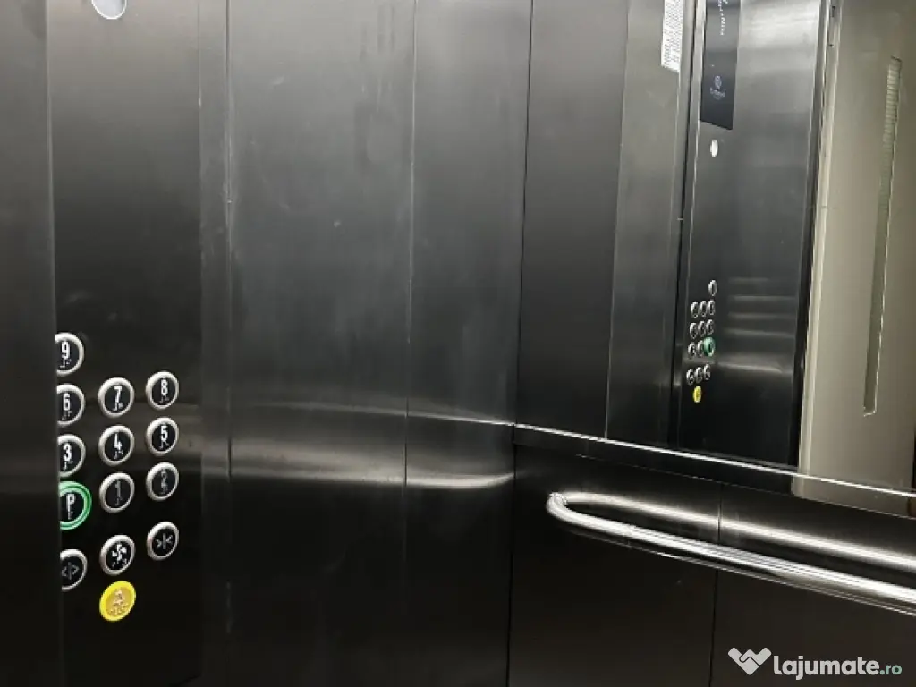 Vand apartament 2 camere, decomandat, zona Nord, mobilat si utilat 