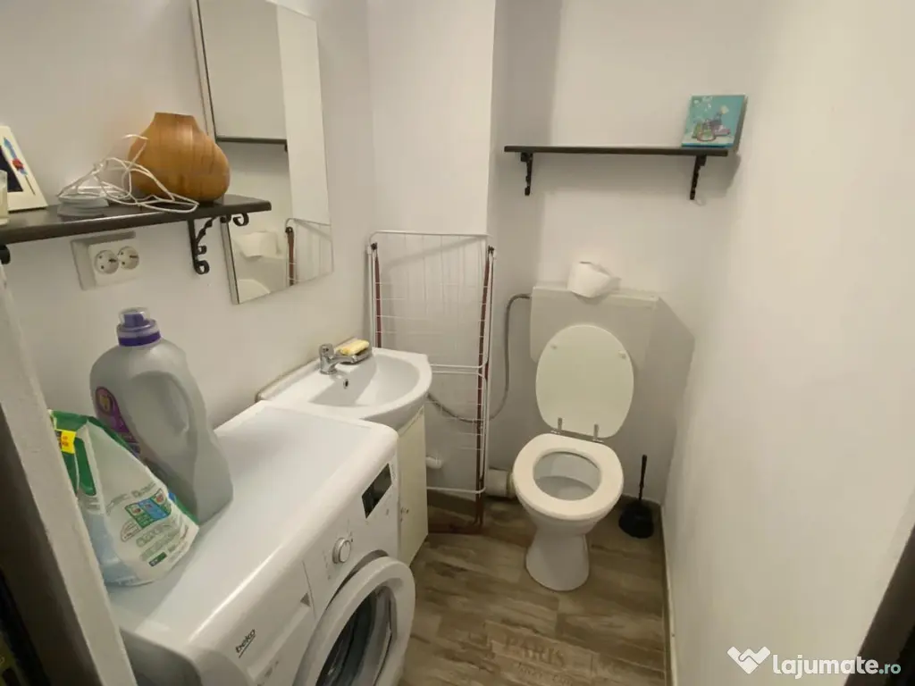 PROPRIETAR - Vand Apartament 3 Camere Ultracentral 