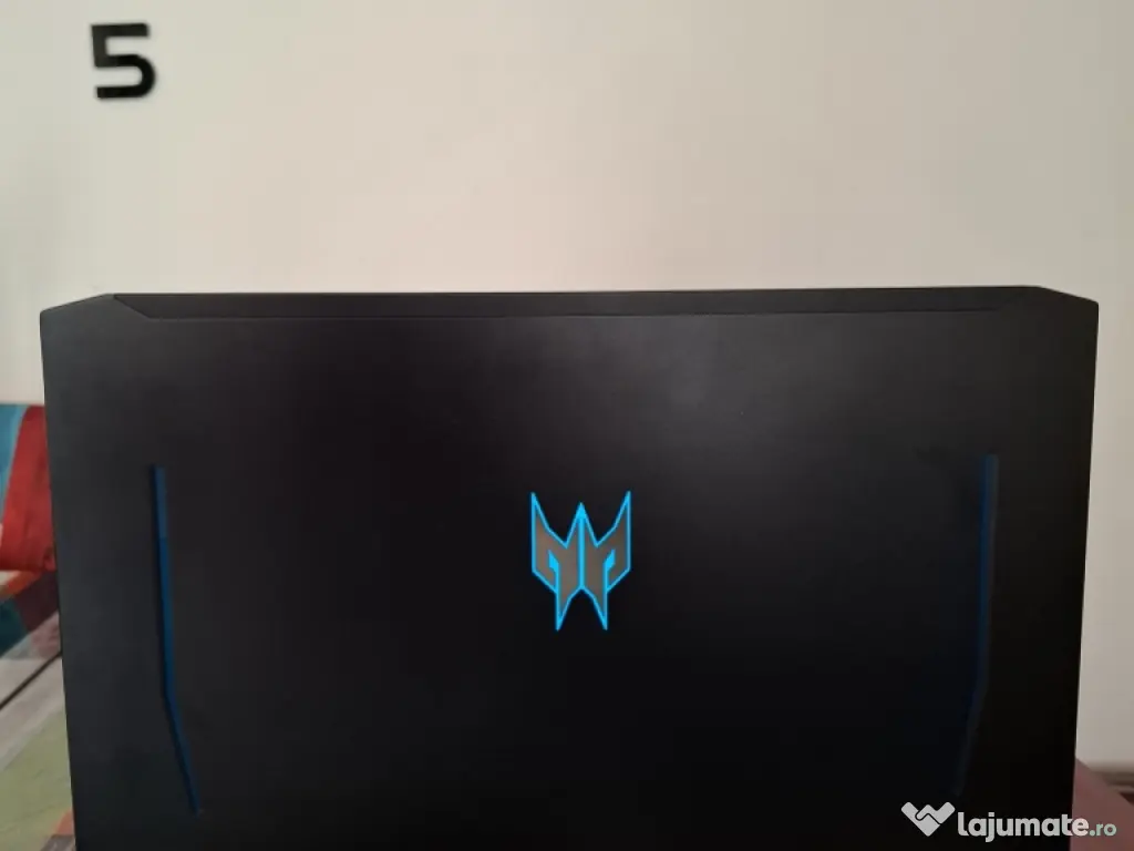 Acer Predator Helios 300 – RTX 3070 / i7 / 32GB / 1TB GAMING