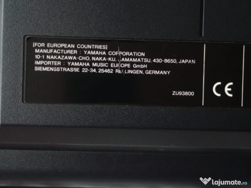 pian electric (electronic) yamaha ez 220 