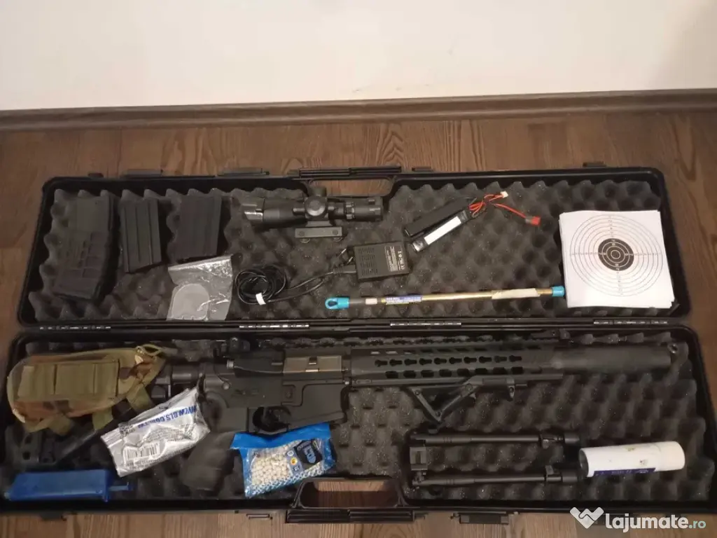 Kit airsoft GC16 Predator trepied luneta +accesorii 