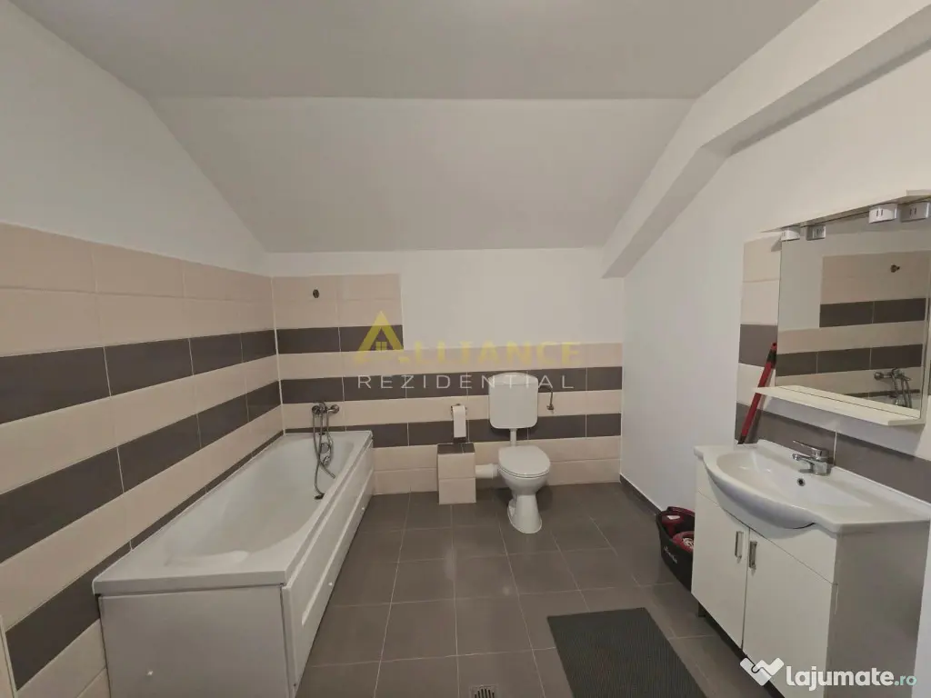 Casa mobilata si utilata- 4 camere - 2 bai - 350mp teren 