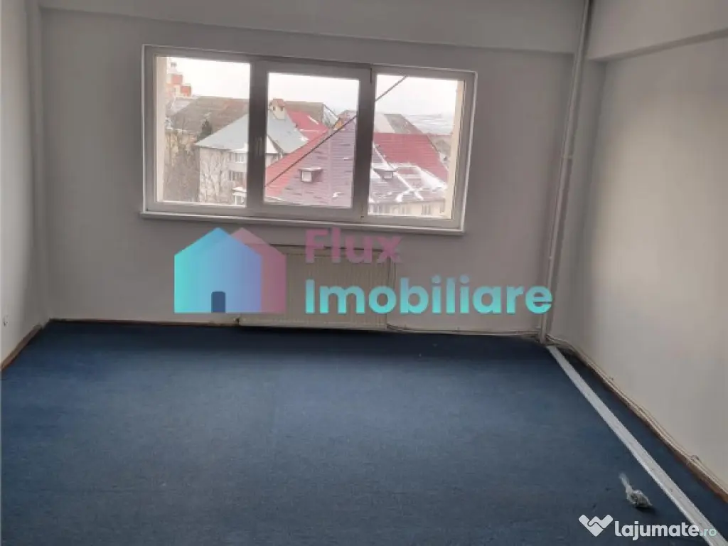 Apartament nemobilat 2 camere intrare Obcini
