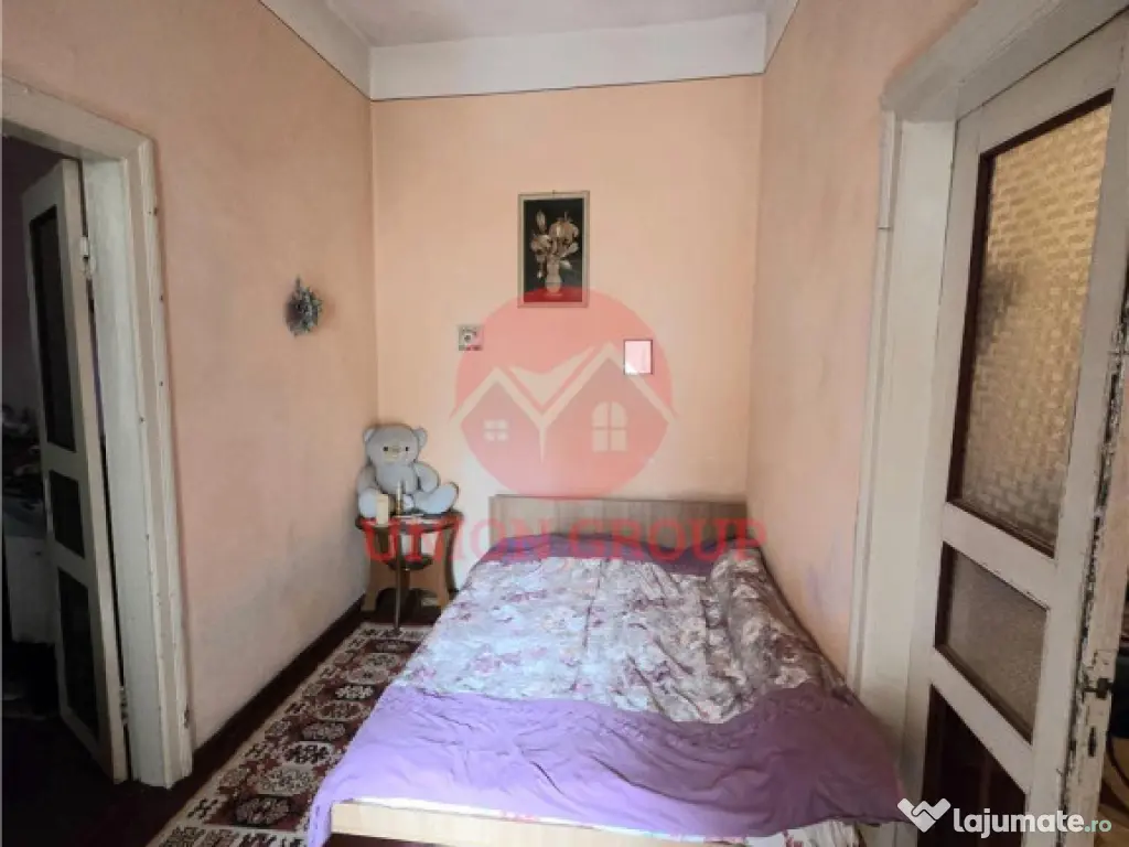 Casa 3 Camere Garsoniera in Vila, Zona Centrala