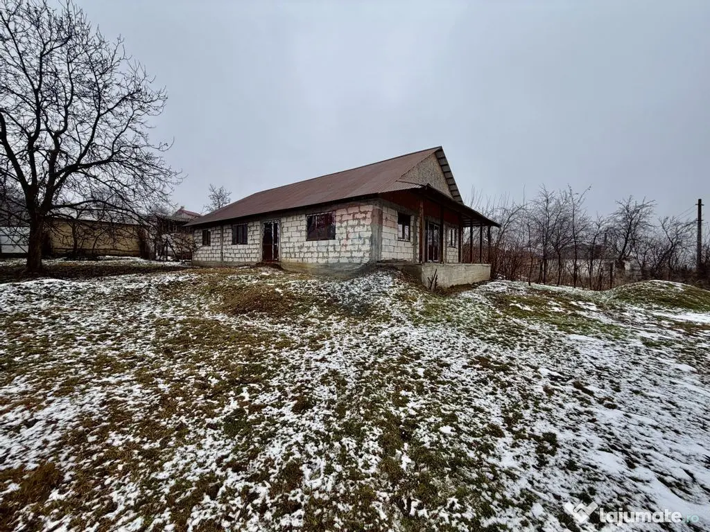 Casă Bolotesti / Vitanestii de Sub Magura