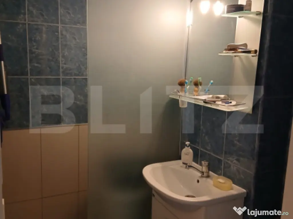 Vânzare apartament 2 camere, vis-a-vis de Școala nr. 8