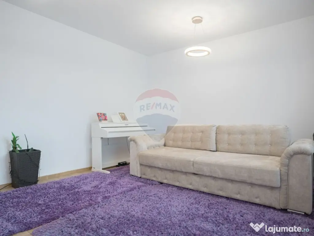 Apartament cu 3 camere decomandat, boxă și parcare la C... 