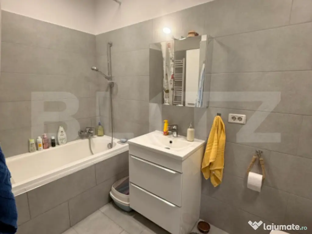 Apartament 2 camere, 60 mp utili, zona Triaj 