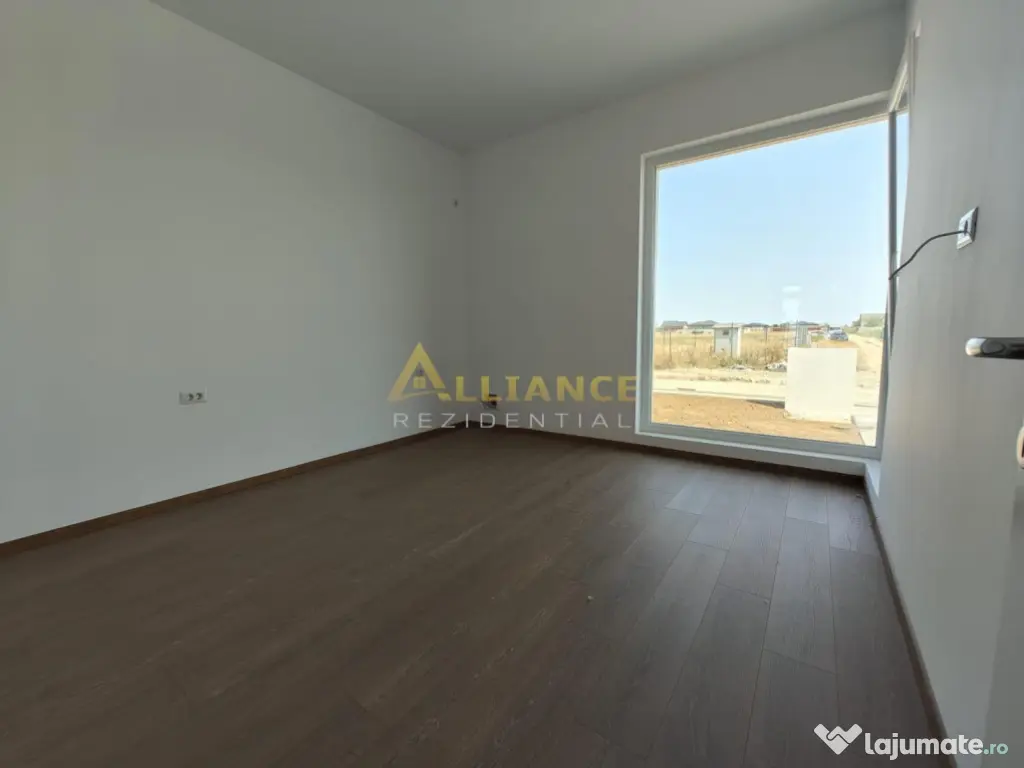 Casa Individuala - 3 camere - 2 bai - 356 mp teren