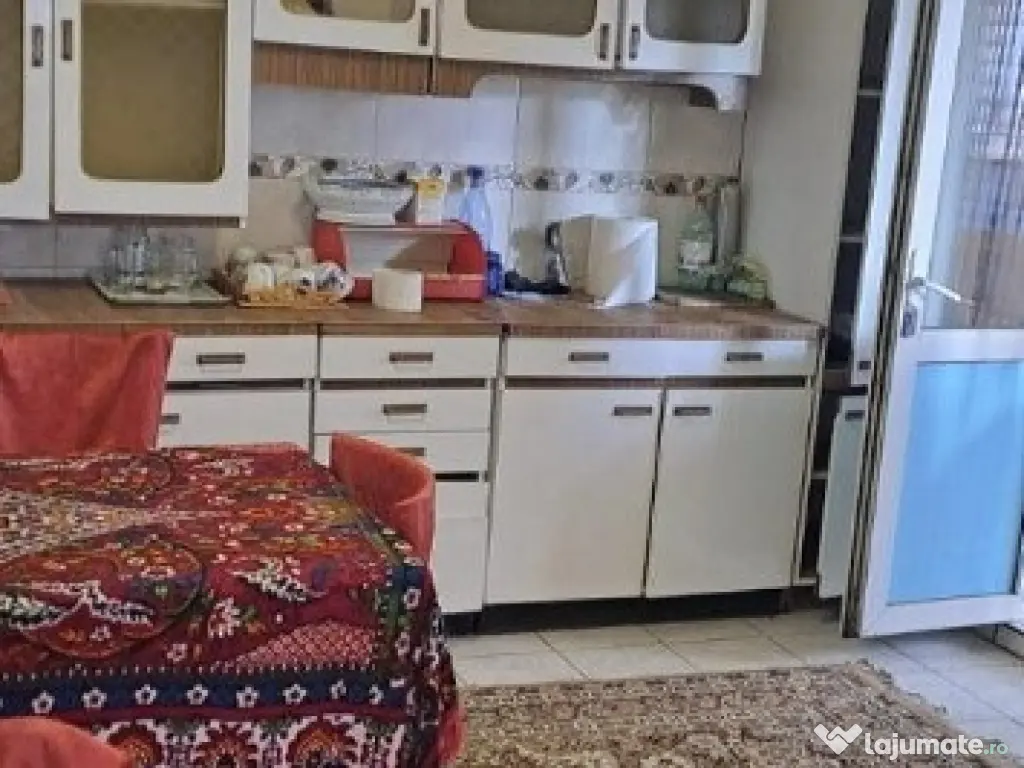 Agigea vila 8 camere de inchiriat, mobilata