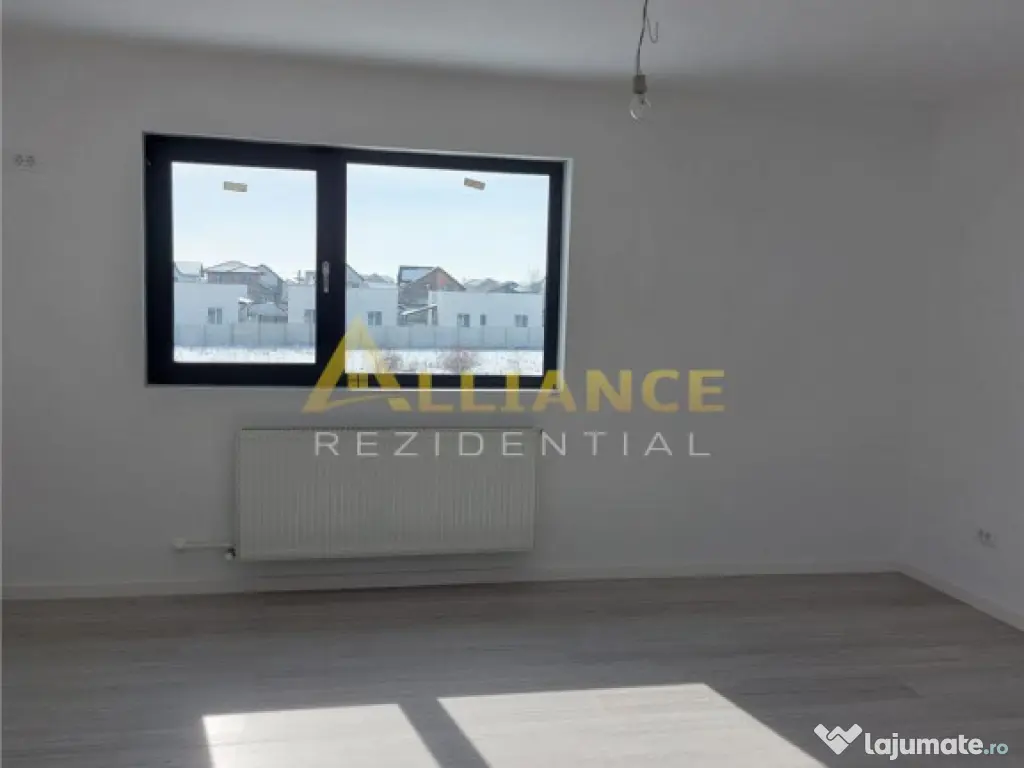 Casa la 4-5 km de metrou,bine amplasata,super pret . 