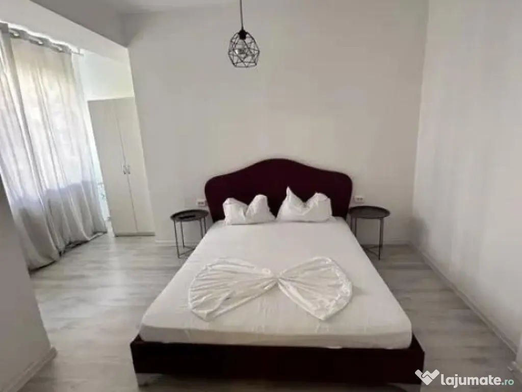 Faleza Nord, Delfinariu, 2 camere, mobilat, gaze, inchirieri Constanta