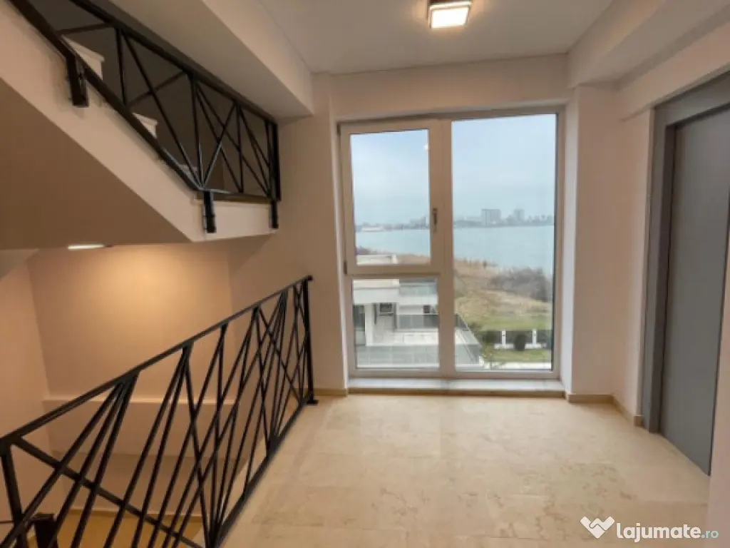 Apartament 3 camere - cu terasa - Mamaia Nord - Piscina & Fi 