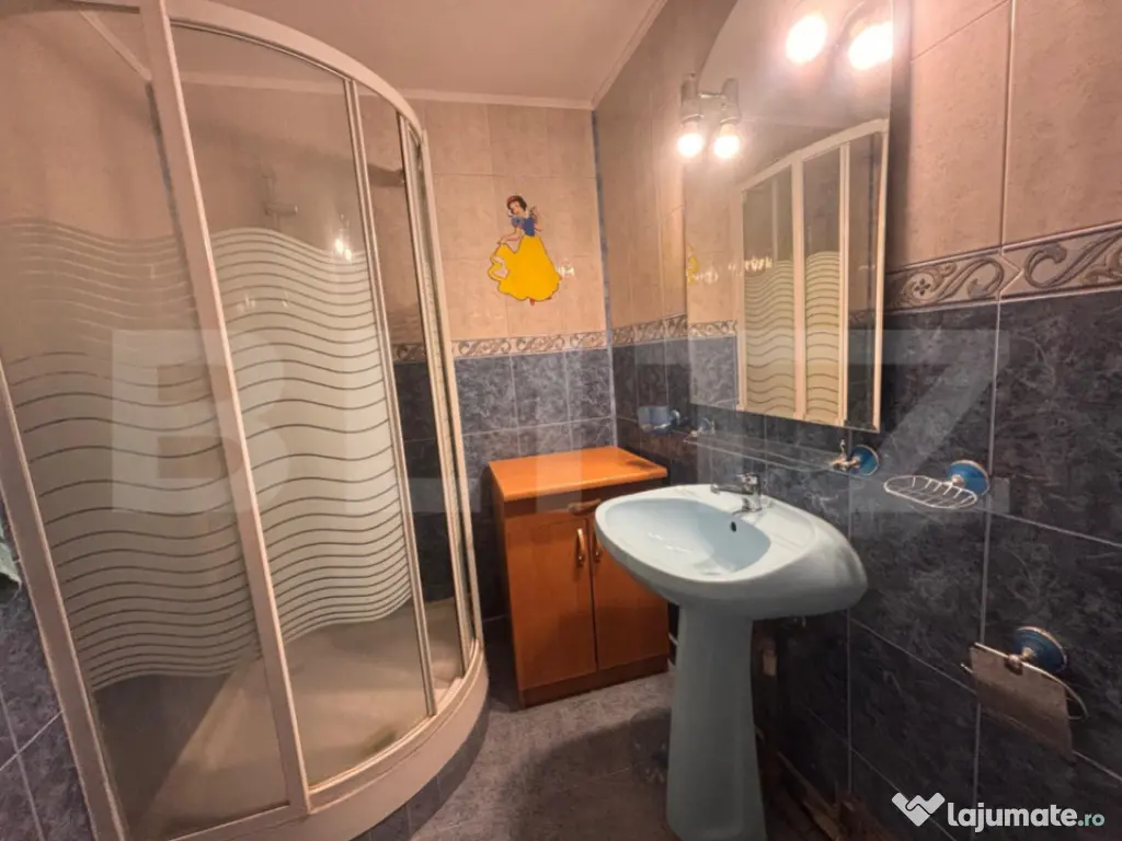 Apartament 2 camere, 57 mp, zona Sud Est 