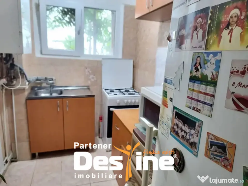 Apartament 2 camere proaspat renovat, zona Ferentari/Salaj 