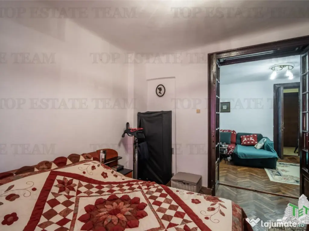 Vila de – Zona Victoriei | Pretabil birouri, clinica sau r 