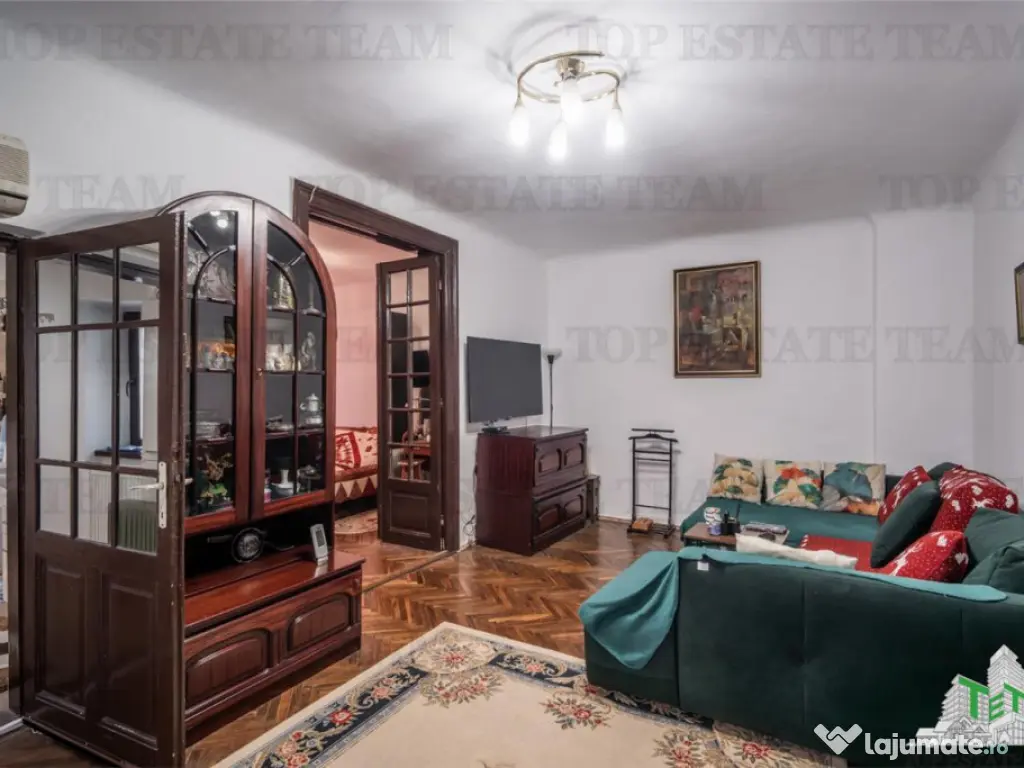 Vila de - Zona Victoriei | Pretabil birouri, clinica sau r 