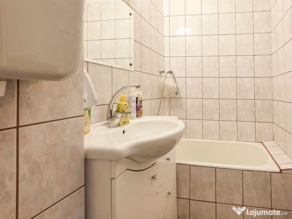 Apartament 2 cam. 60mp din 2 garsoniere, mobilat, Dumbră... 