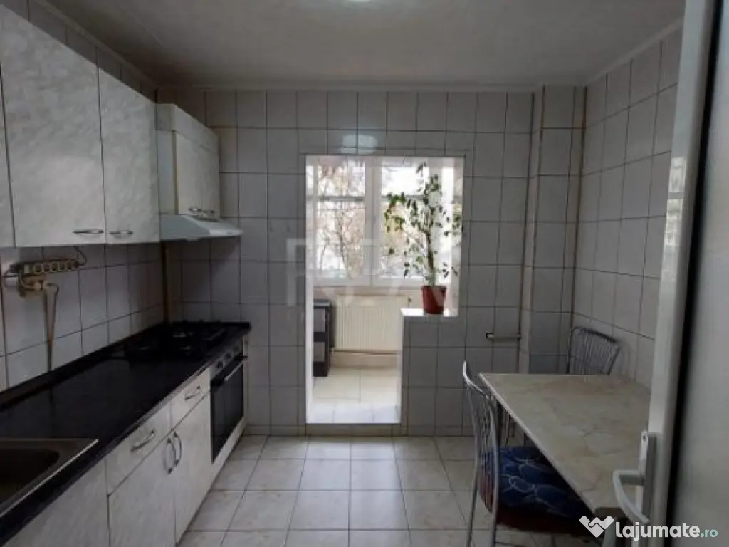 2 camere Aviației decomandat, parcare, et. 1, an 1985, metr 