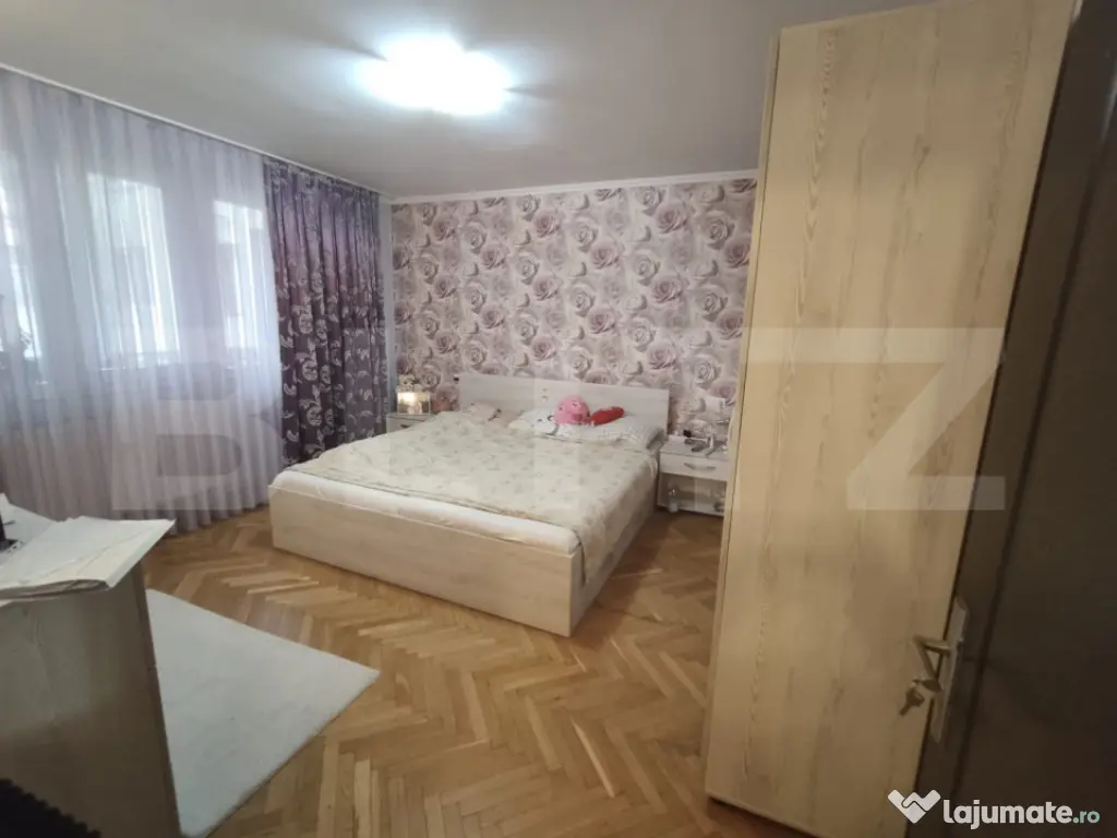 Apartament 4 camere, 81 mp, zona Decebal