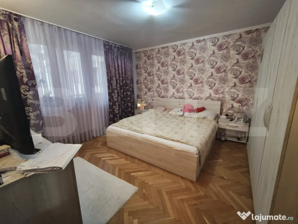 Apartament 4 camere, 81 mp, zona Decebal