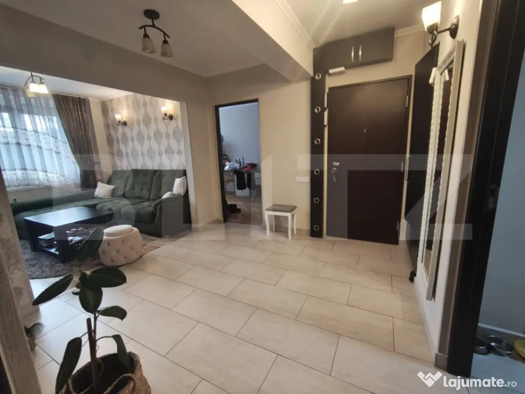 Apartament 4 camere, 81 mp, zona Decebal