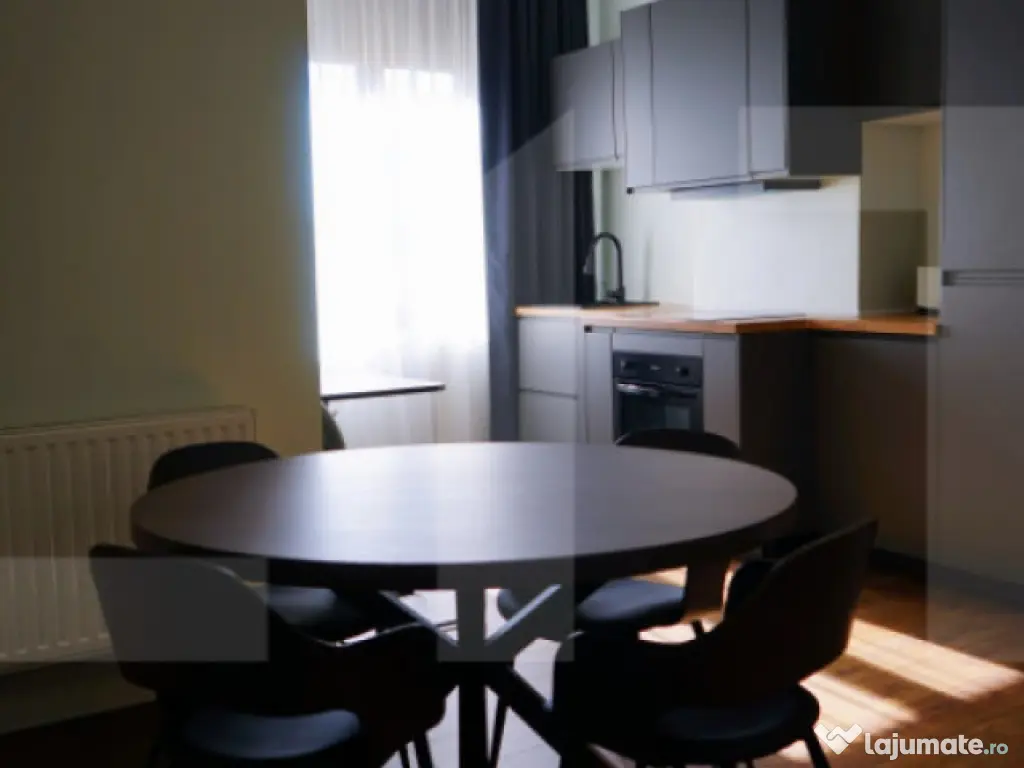 Apartament 3 camere, 90 mp, zona Ultracentrala