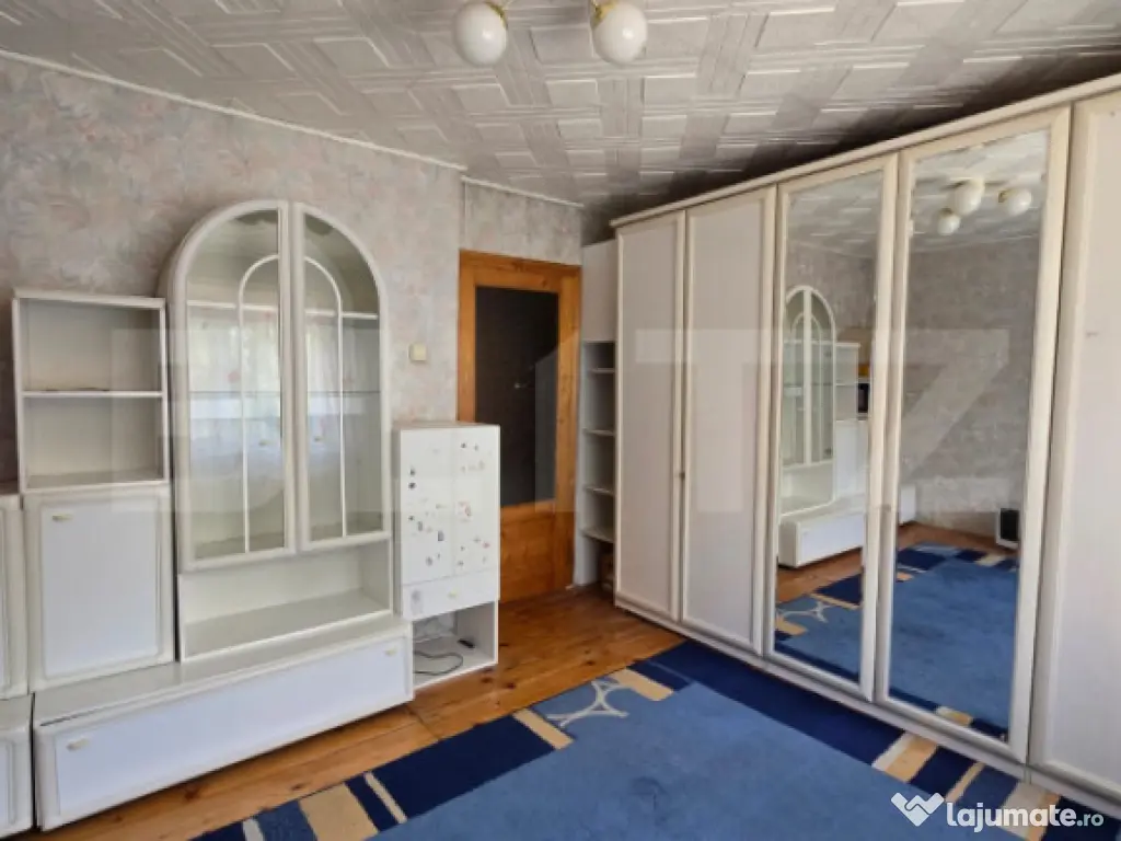 Apartament 2 camere, 56 mp, cu garaj, zona Centrala - Campia 