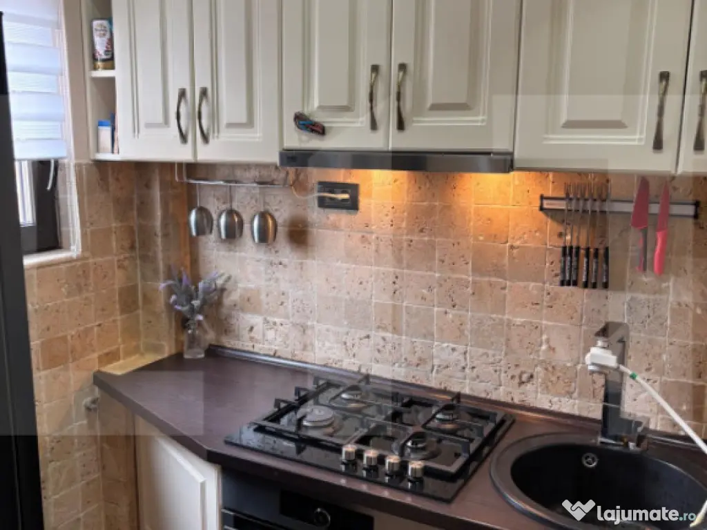 Apartament 1 camera, 39 mp, zona Intim 